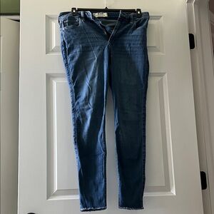 Hollister - Dark Blue Women's Slim Stretch Jeans